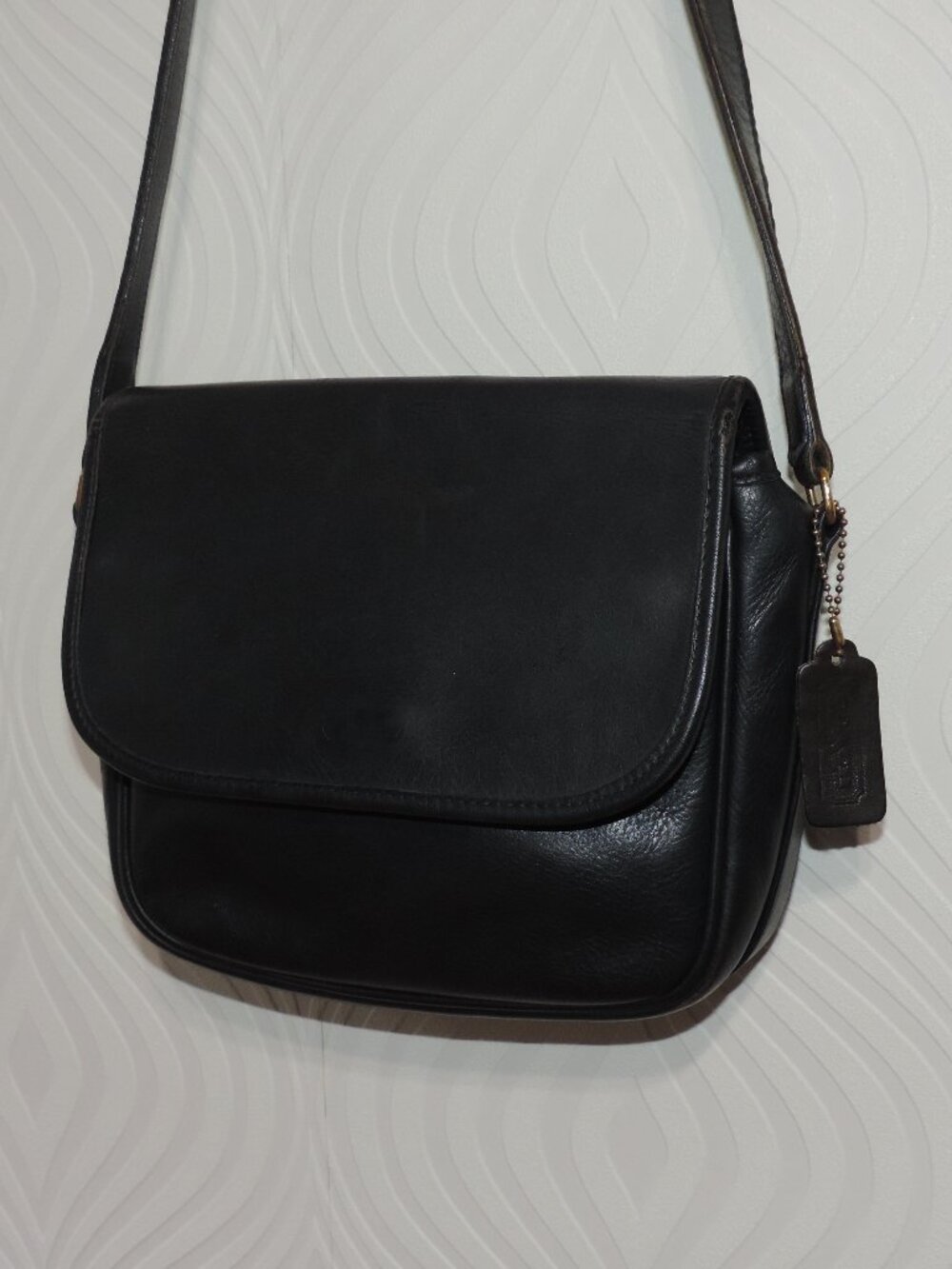 COACH LEATHERWARE Dark Navy Tailored Pouch Bag Vintage Style #4110 1989/90